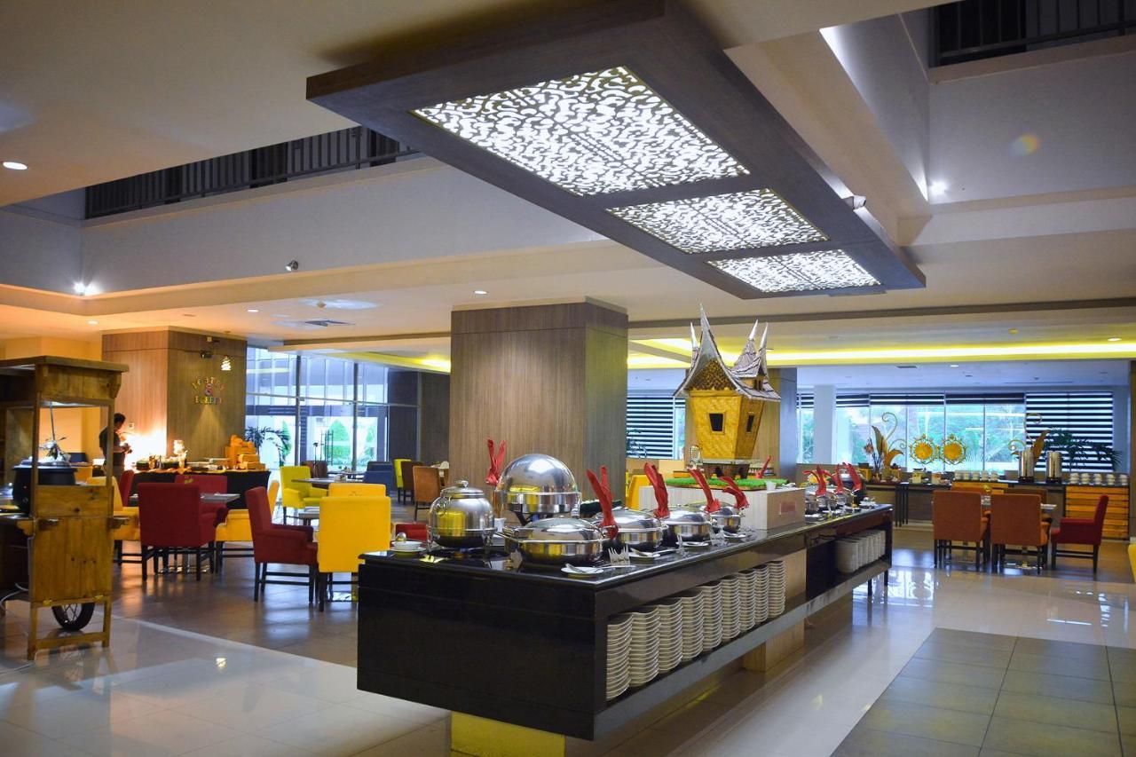 Truntum Padang Otel Dış mekan fotoğraf