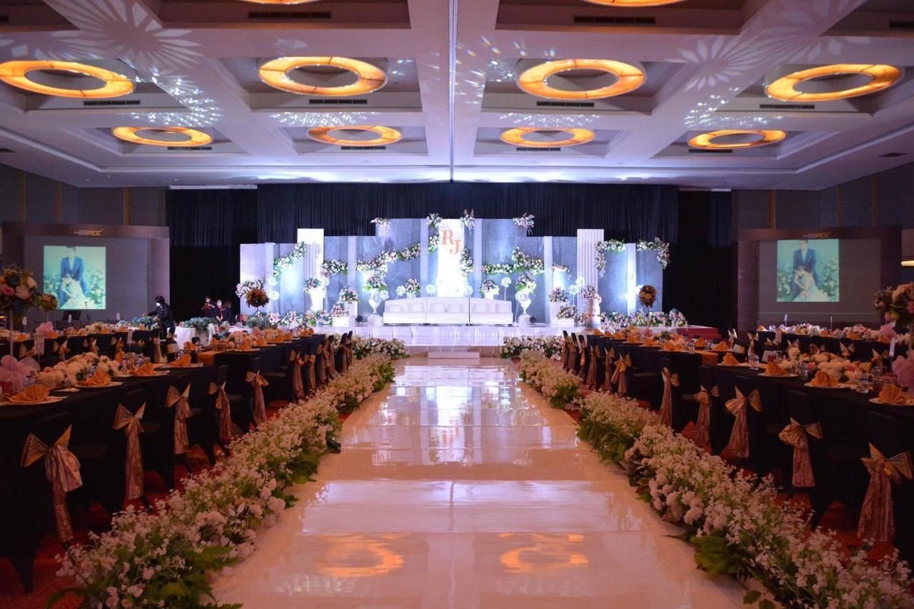 Truntum Padang Otel Dış mekan fotoğraf